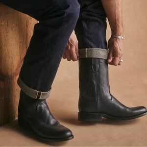 Brand new Yellow Rose Kendra Scott men’s Weston Boot in black leather